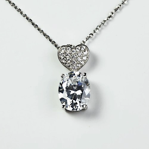 Mulan - stříbrný přívěsek se zirkony