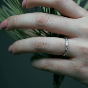 Manon W Briliant - dámský zásnubní prsten z bílého zlata