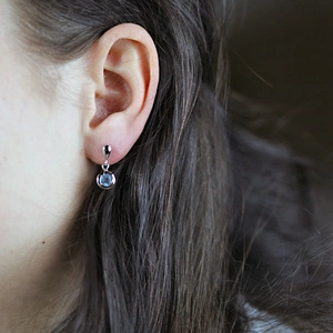 Vajana S Blue Topaz - stříbrné náušnice s modrým topazem