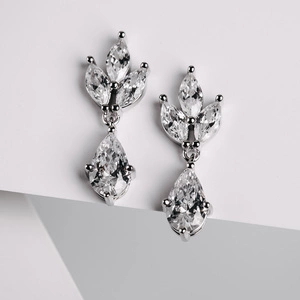 Nataša - stříbrné náušnice se zirkony