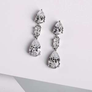 Ljuba - stříbrné náušnice se zirkony