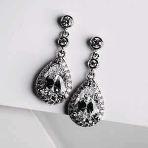 Hania - stříbrné náušnice se zirkony