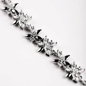 Goly  - stříbrný náramek