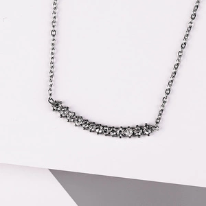 Esmira - náhrdelník z chirurgické oceli