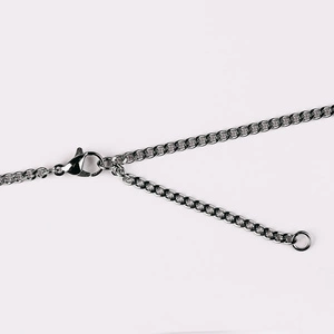 Nivel - přívěsek a řetízek z chirugické oceli